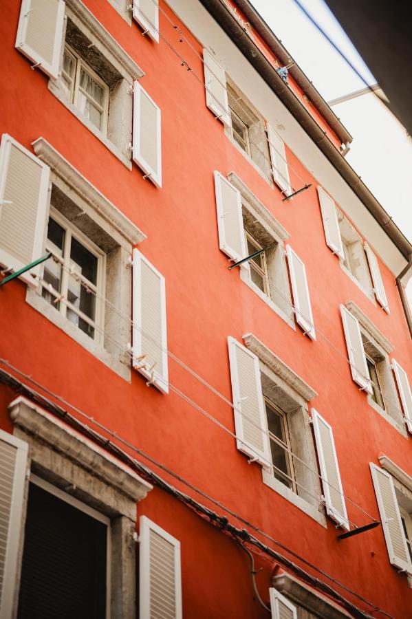 Ferienwohnung Monolocale Marino In Centro Storico Triest Exterior foto